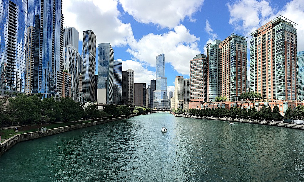 JigsawPuzzle's design:River Flowing Through the City (Chicago)