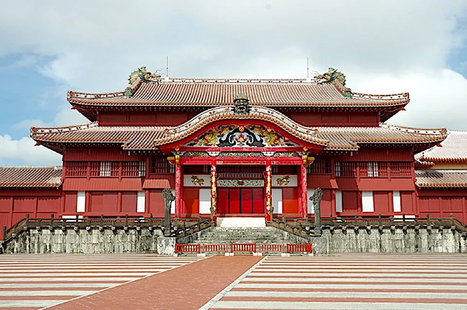 ジグソーパズルのヒント：首里城（沖縄県）