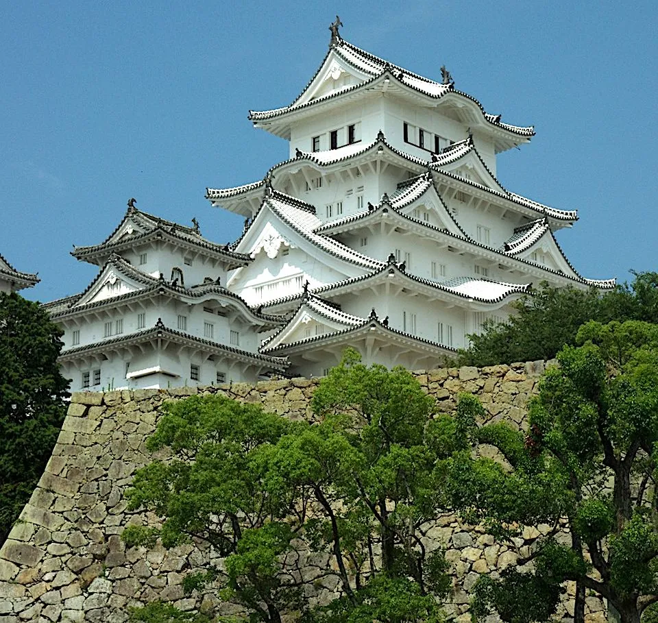 ジグソーパズルのヒント：姫路城-天守閣