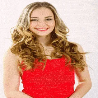 ジグソーパズルのヒント：3D回転する金髪美女