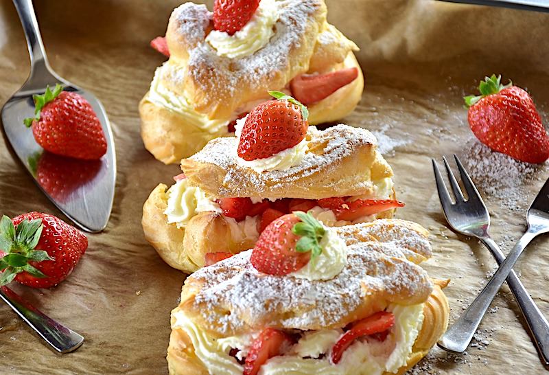JigsawPuzzle's design:Strawberry & Cream-filled