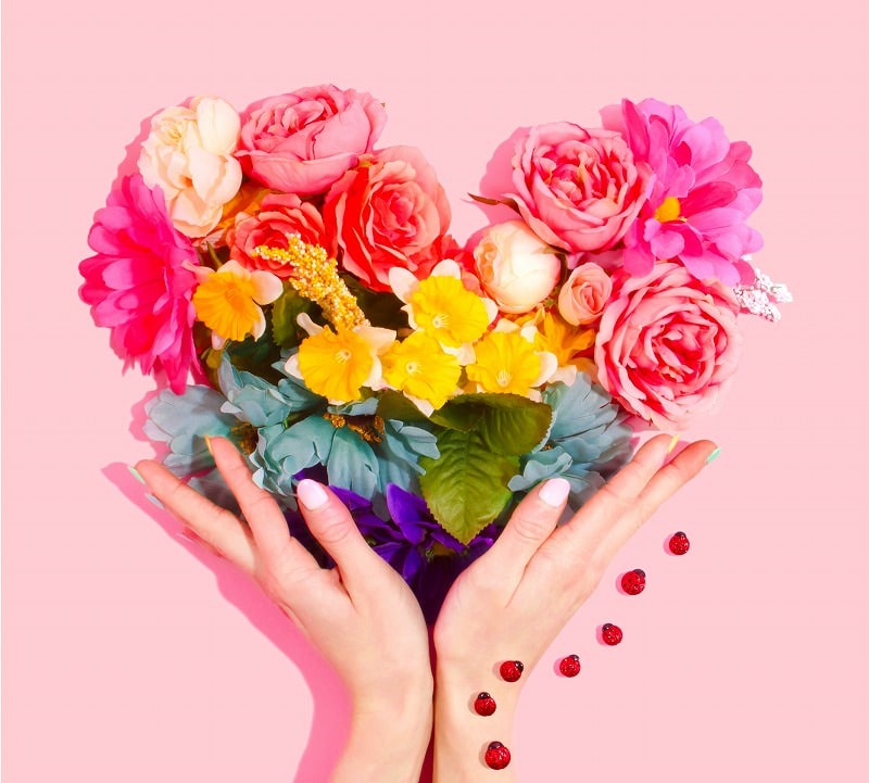 JigsawPuzzle's design:Hand Reaching to the Flowers