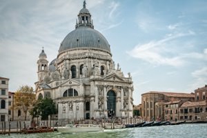 Free Online Jigsaw Puzzle 'Cathedral in Italy'