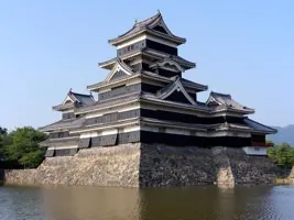 無料ジグソーパズルゲーム「松本城（長野県）」
