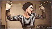 Free Online Jigsaw Puzzle:Woman Embarrassed by Awkward Gesture