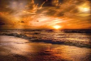 無料ジグソーパズルゲーム「夕暮れ時の海」